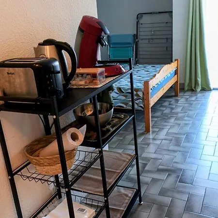 En Rez-de-chaussee Avec Balcon A Proximite Des Thermes En Centre-ville Balaruc-les-Bains